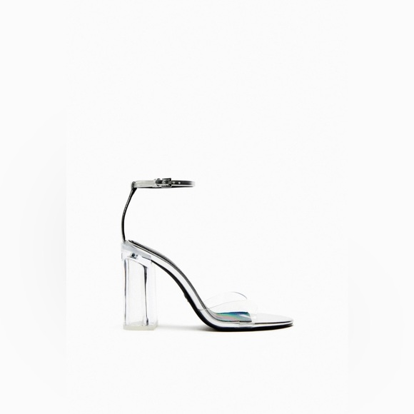 ZARA Woman Block Heel Vinyl Sandals US8 EU39 - Picture 2 of 9